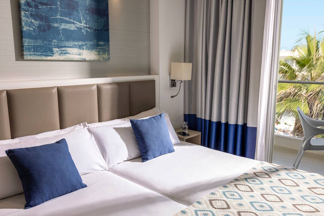 TUI BLUE Alcudia Pins