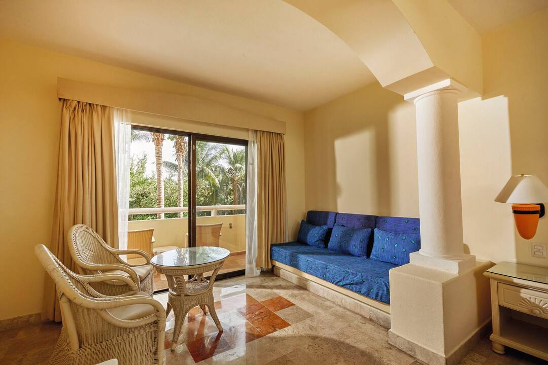 Bahia Principe Luxury Akumal in Riviera Maya | TUI.co.uk