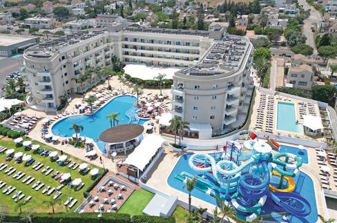 Sunrise Oasis Hotel & Waterpark