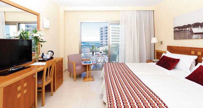 Bellamar Hotel Beach & Spa in San Antonio | TUI.co.uk