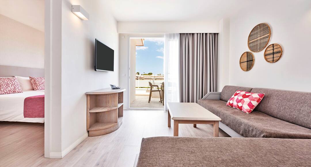 Insotel Cala Mandia Resort & Spa