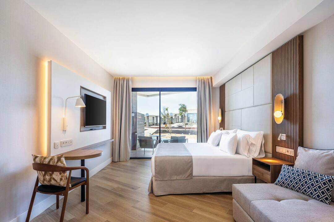 Barcelo Playa Blanca Royal Level Adults Only in Playa Blanca | TUI.co.uk