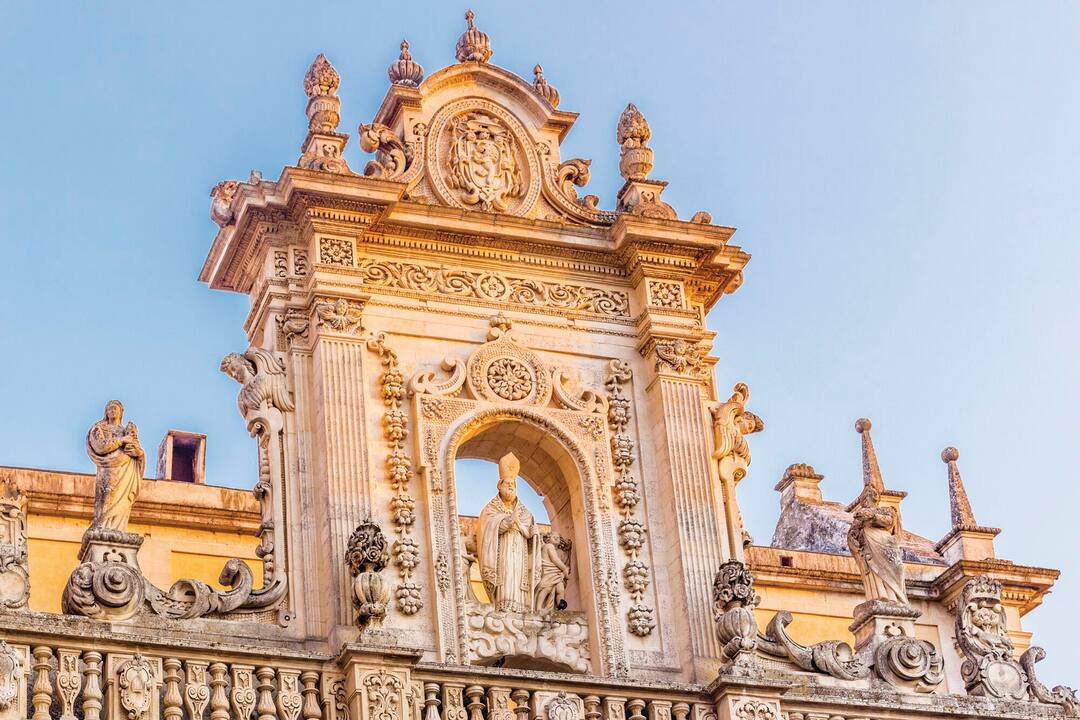 Ancient Baroque Palaces, Lecce