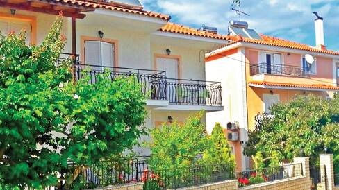 Dionysios Studios & Apartments