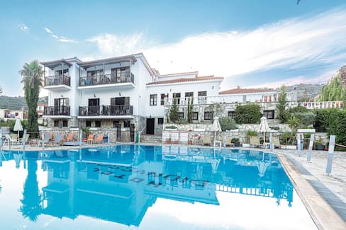 Dionyssos Hotel
