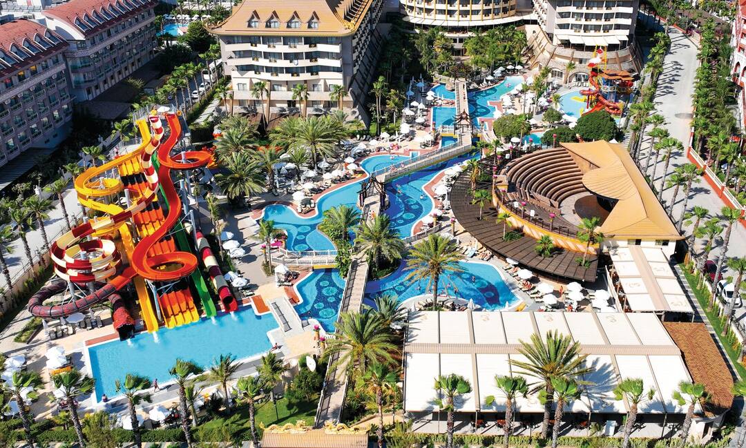 Royal Dragon Hotel