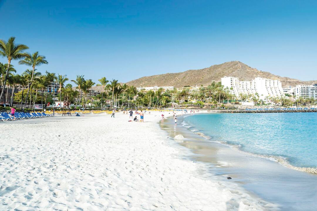 Anfi beach