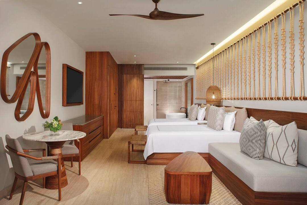 Planet Hollywood Adult Scene Cancun by Royalton, An Autograph Collection All-Inclusive Resort – Adults Only