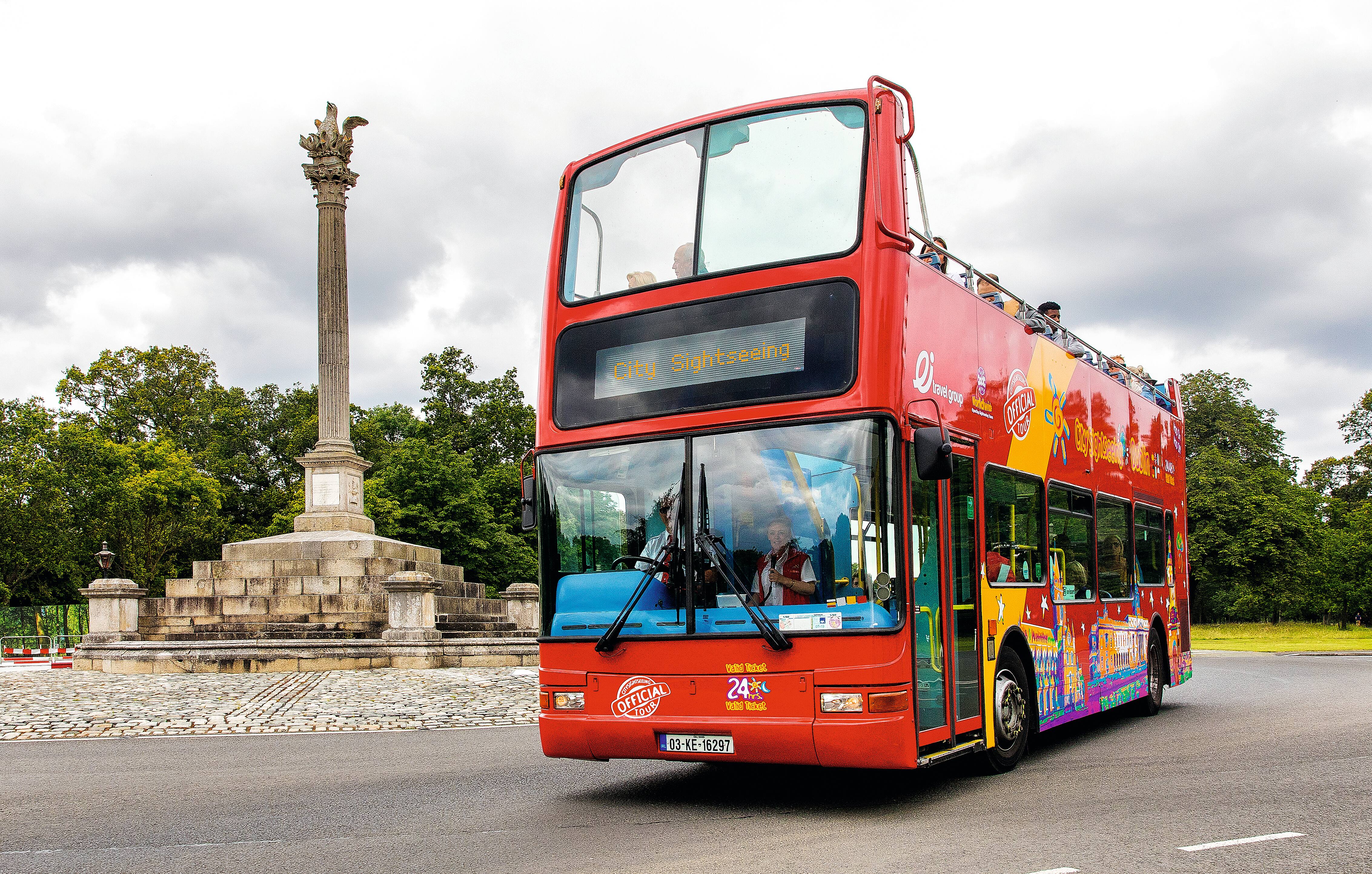 Sightseeing hop-on-hop-off bus tour.