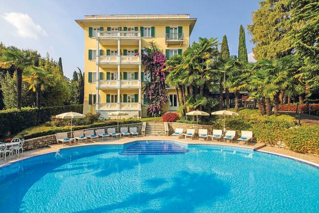 Elegant Villa Sofia Hotel Gardone Riviera Pictures