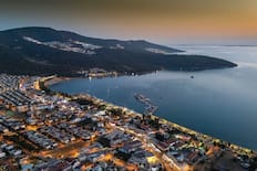 An aerial view of Akbuk at dusk