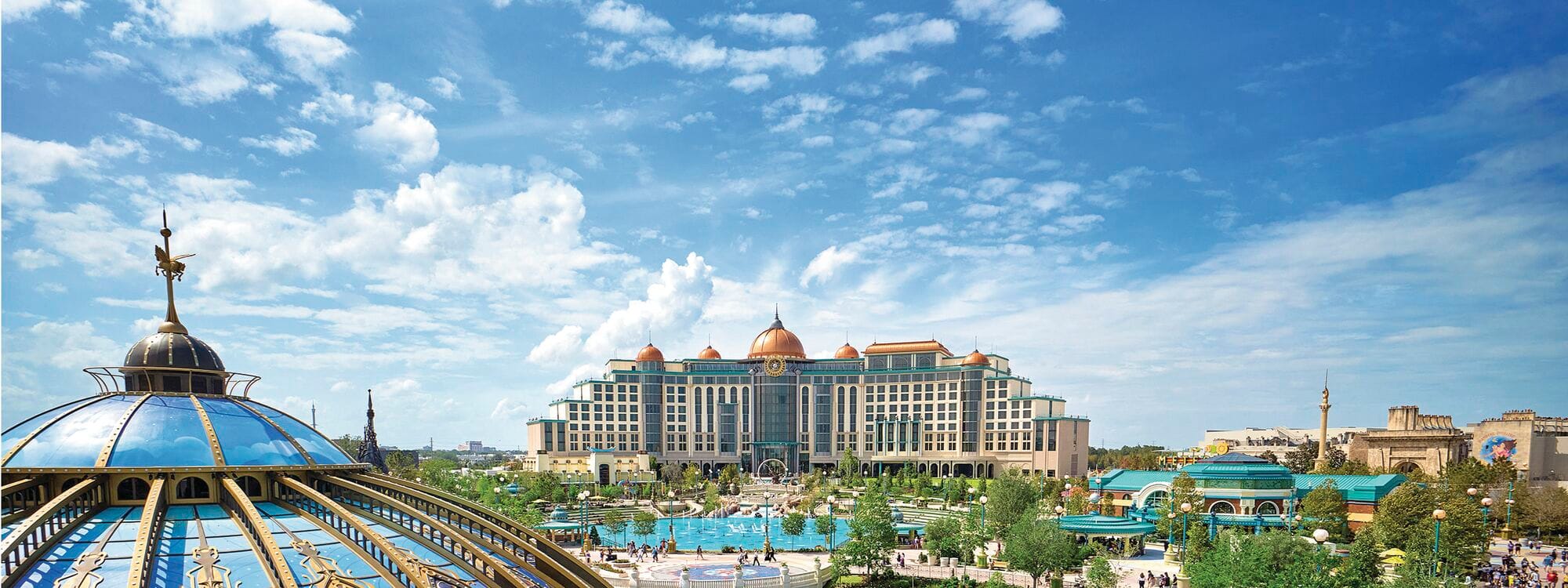 Epic Universe entrance. 