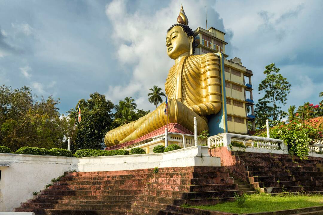 Wewurukannala Vihara Temple in Dikwell, Sri Lanka