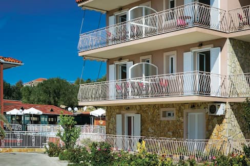 Lourdas View Studios