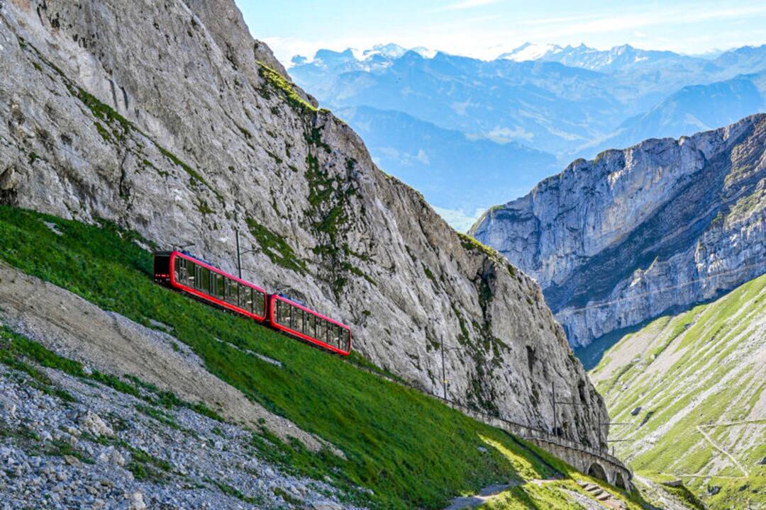 © Lucerne Tourism / Tamara Stalder / Mount Pilatus Cog Railway, Lucerne, Switzerland