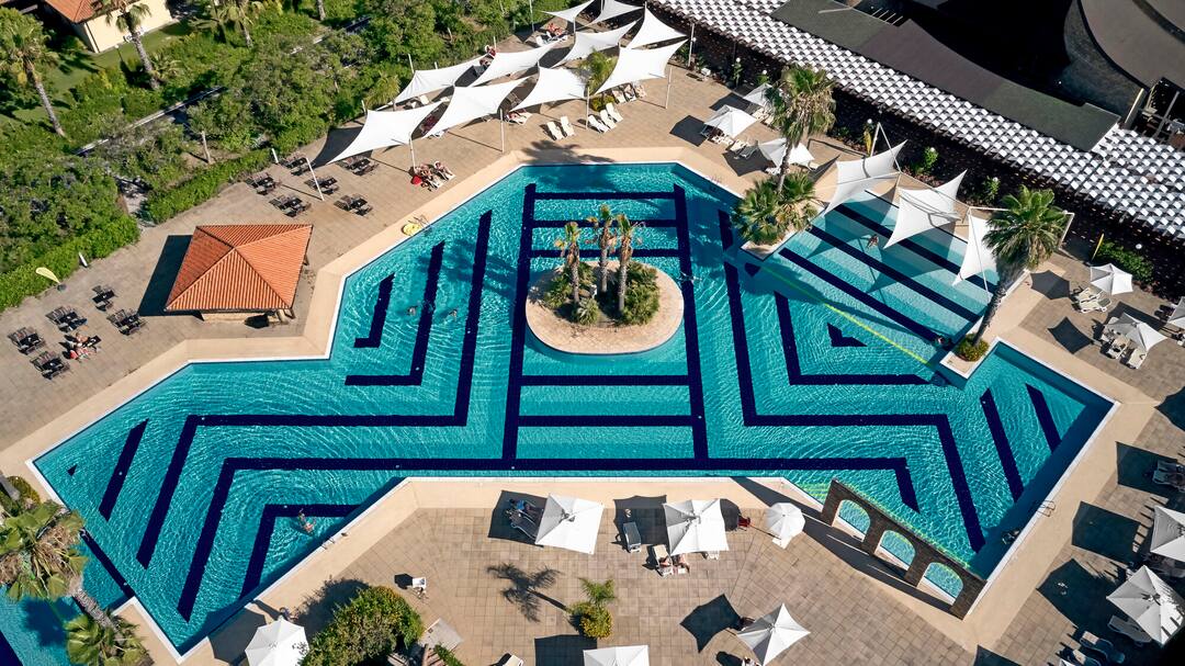 Private Lodge pool