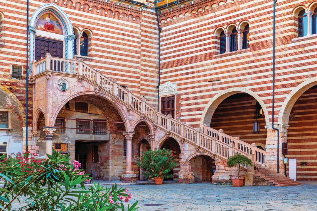 Palazzo della Ragione, Verona