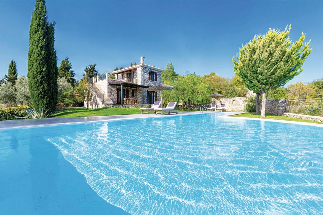 Superior 2 Bedroom Villa with Sea View, Private Pool and Terrace