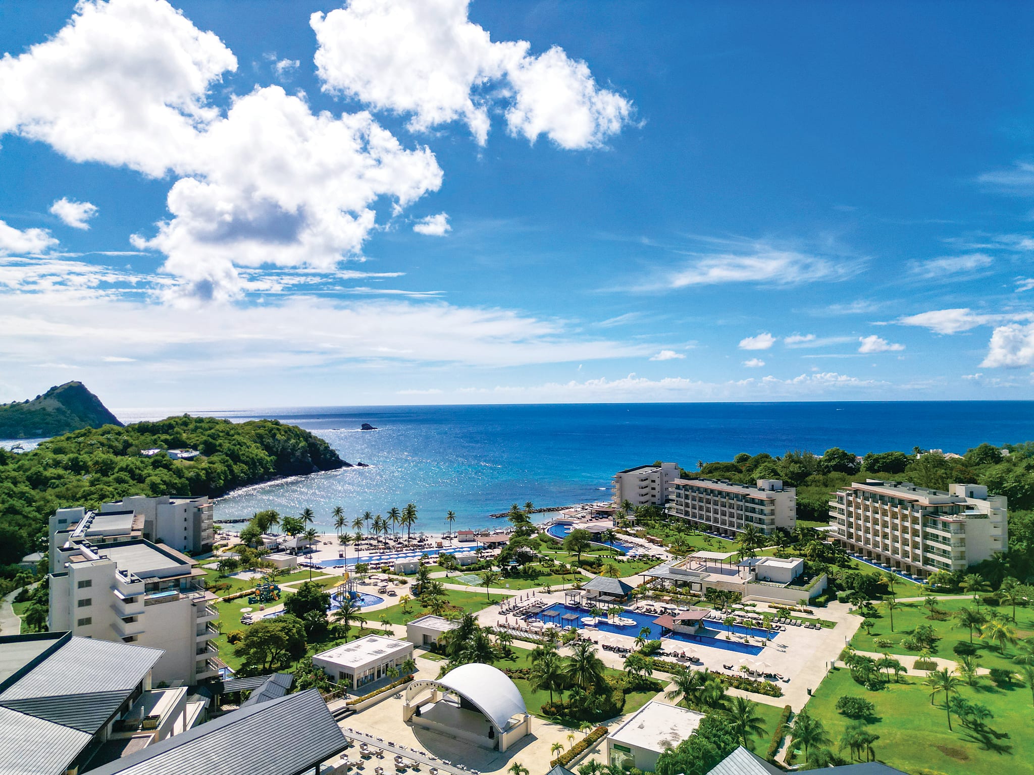Aerial view of hotel complex.