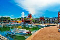 © Fulvio Vivenzi / Padenghe Sul Garda, Italy