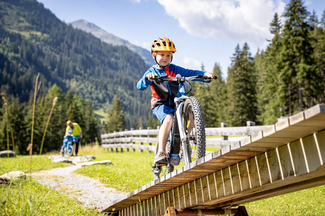 © TVB St. Anton am Arlberg / Patrick Bätz / St Anton, Austria