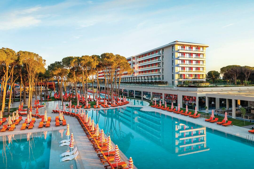 Trendy Perge Resort & Suites