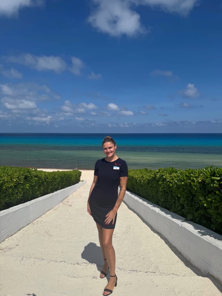 Isobel Webster in Cancun