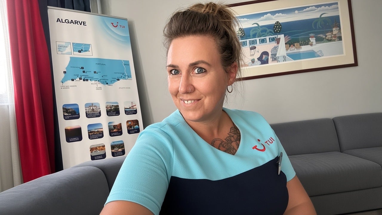 Emma Kirkham in Algarve 