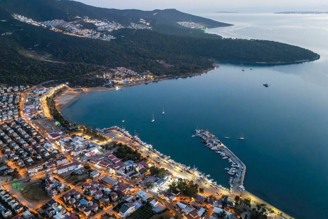 A view of the town and coast at dusk