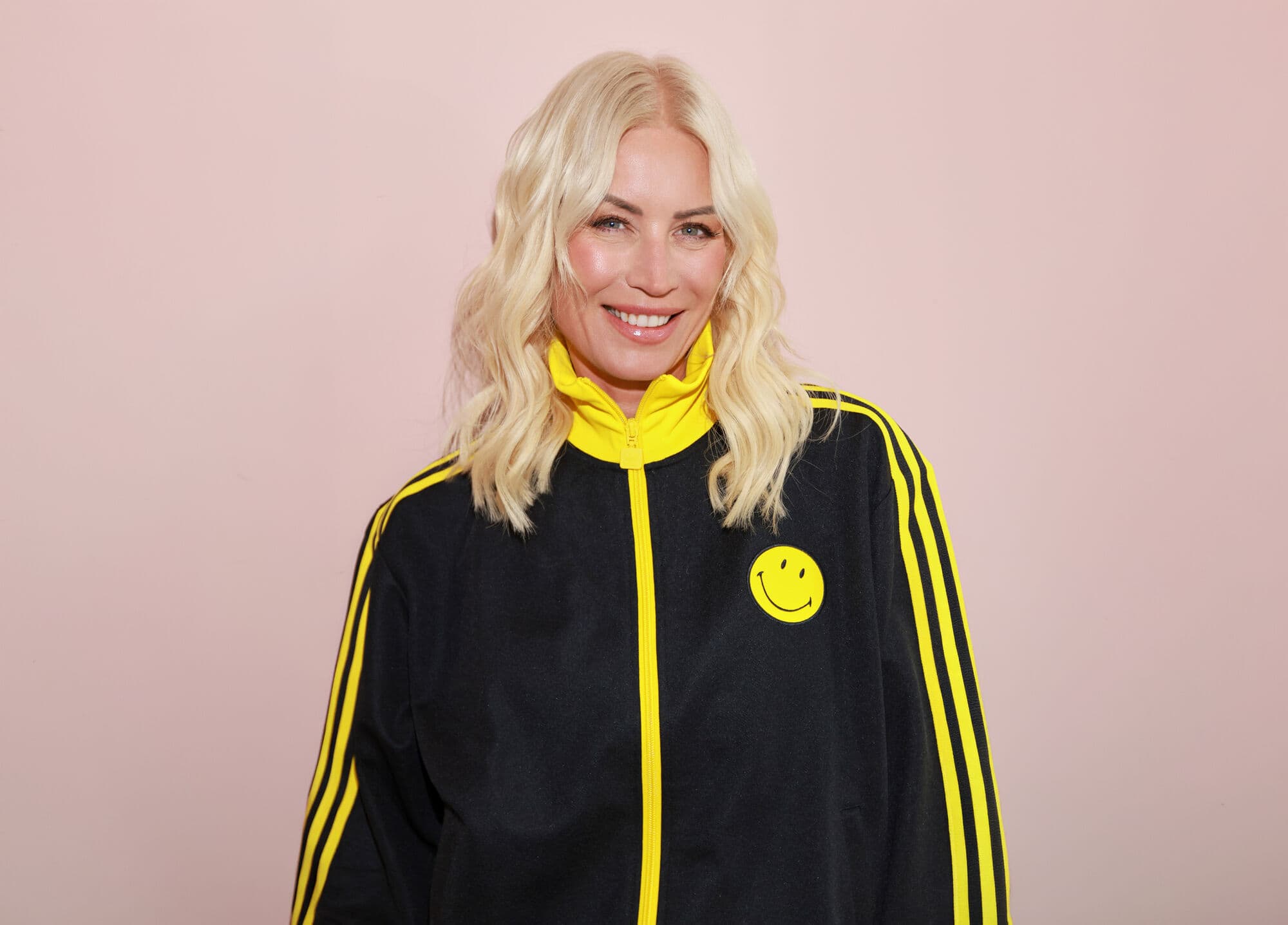 Headshot of Denise van Outen.
